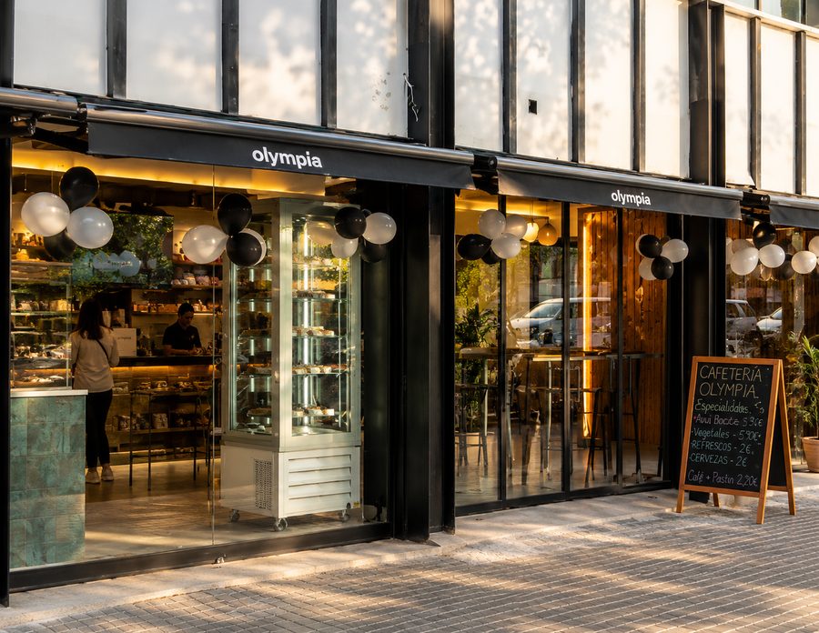 Fachada de Olympia Gran Via en Barcelona