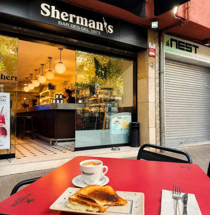Fachada de Sherman's Bar en Mataró